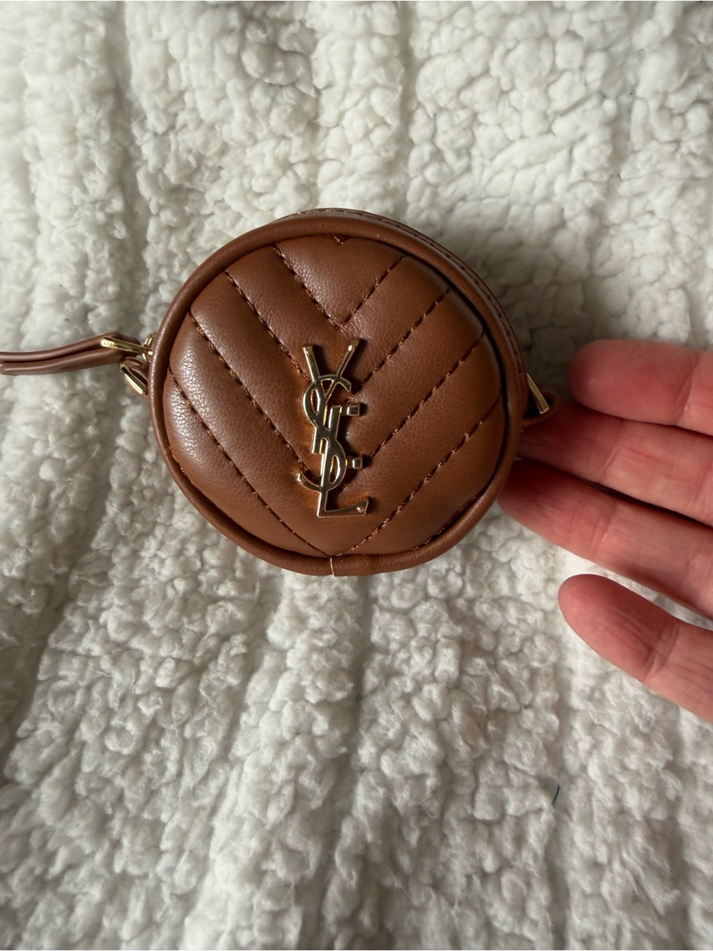 Designer-Inspired Quilted Tan Round Airpod Case with Gold Signet